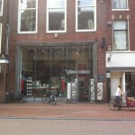 Live uitzending vanuit boekhandel Van Stockum op de Breestraat 113 in Leiden